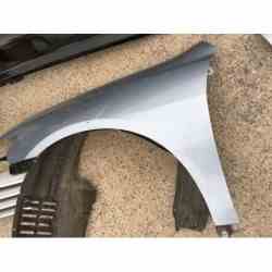 ALETA delantera  HONDA...