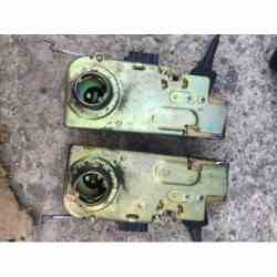 cerradura puerta delantera...