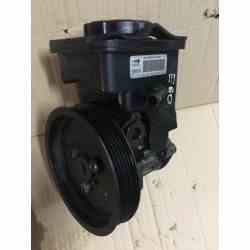 Bomba direccion bmw 530d...