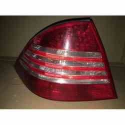 pilotos traseros mercedes...