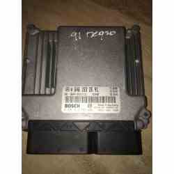 Centralita motor mercedes...