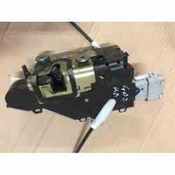 cerradura delantera derecha...