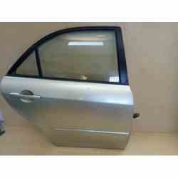 Puerta trasera derecha de...