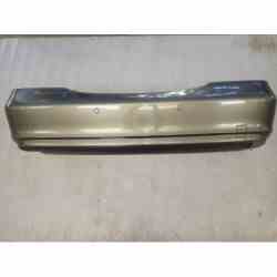 Paragolpes trasero...