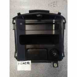 Radio nissan primera...