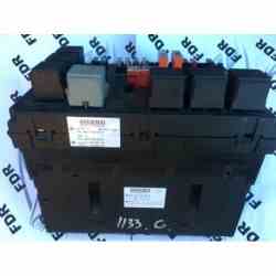 Caja de fusibles a2215403250
