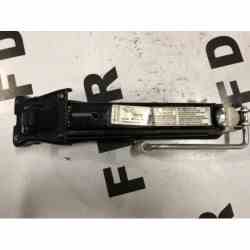 Gato de mercedes benz w203