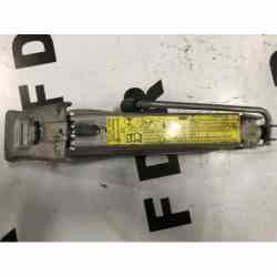 gato audi  8L0011031A