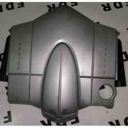 tapa de motor Chrysler...