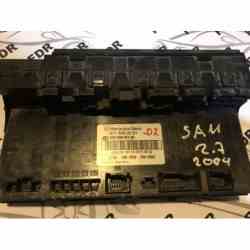 Caja fusibles mercedes...