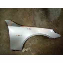 Aleta derecha bmw e60