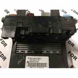 Caja fusibles mercedes...