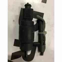 bomba limpiaparabrisas...