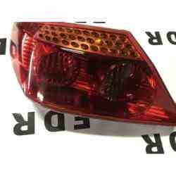 piloto trasero peugeot 407...