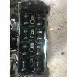 Culata mercedes benz 220...