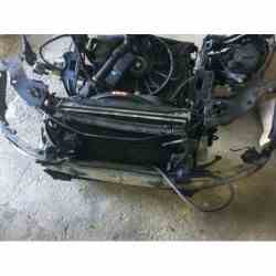 Frontal mercedes benz clase...